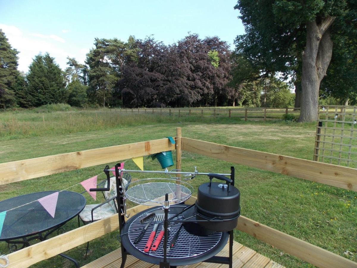 Hope Cottage Bell Tent Retreat Ashbourne  Exterior foto